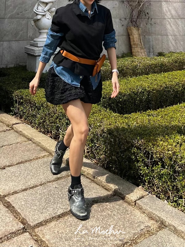 微澎泡泡布蕾絲短裙